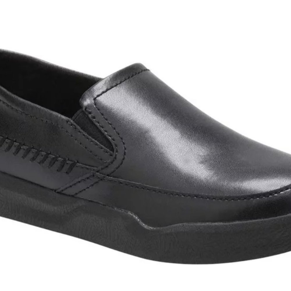 - Hush Puppies Boys Big Kid H  Lazy Genius Sneakers